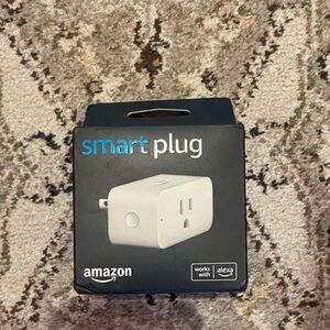Amazon Smart Plug with Alexa - White